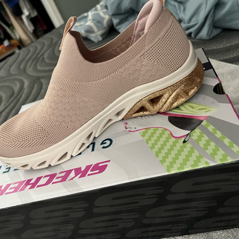 New Sketchers shoes